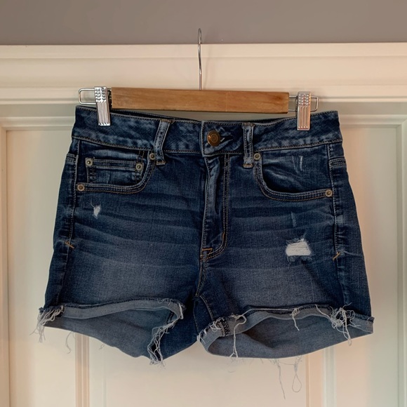 American Eagle Ripped Denim Shorts - Picture 4 of 8